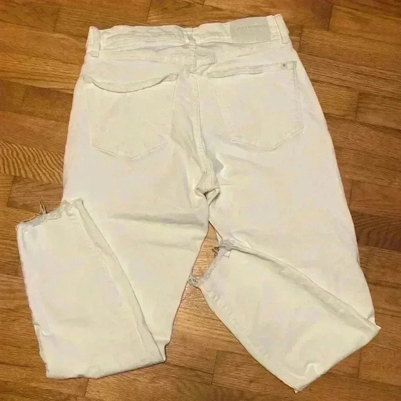 Lucky Brand White Ava Mid Rise Skinny Woman’s Distressed Ankle Jeans Size 10/30. - Picture 5 of 15